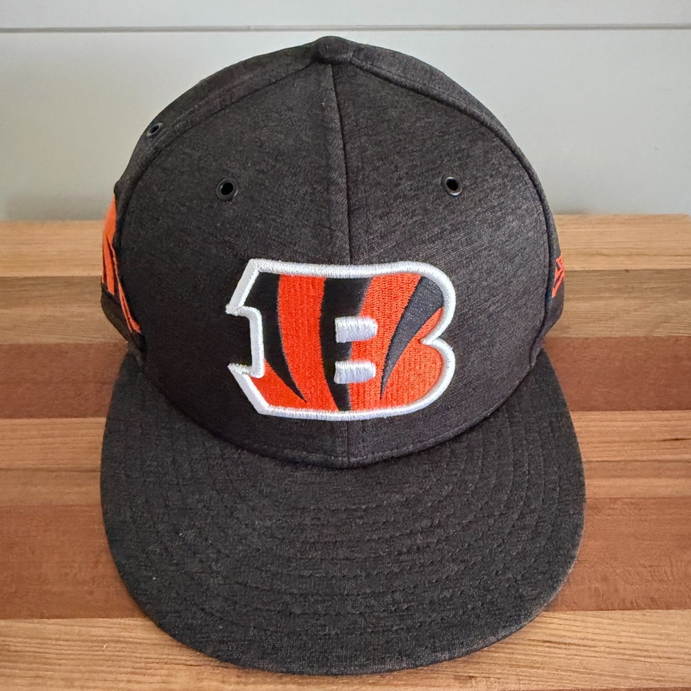 Cincinnati Bengals Fitted Cap Size 7 3/8 New Era